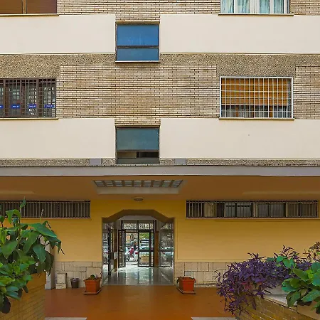 Casa E Per Vacanze Gordiani Vicino Metro C Colosseo